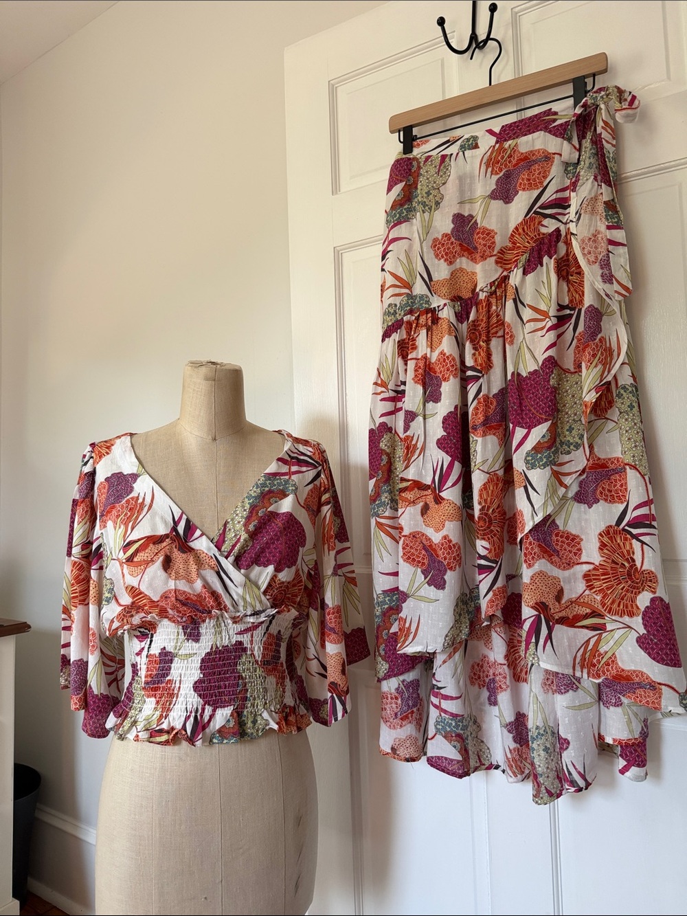 Rachel Zoe Cream Floral Maxi Skirt and top set with Mauve & Orange Accents